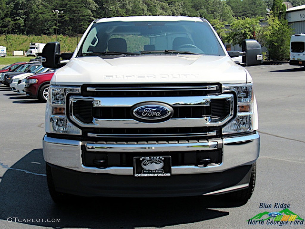 2020 F250 Super Duty STX Crew Cab 4x4 - Oxford White / Medium Earth Gray photo #8