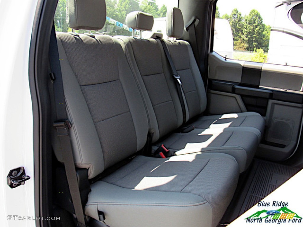 2020 F250 Super Duty STX Crew Cab 4x4 - Oxford White / Medium Earth Gray photo #13