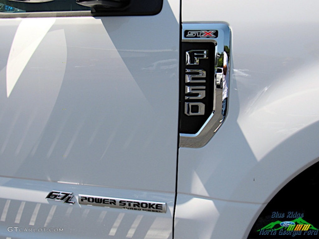 2020 F250 Super Duty STX Crew Cab 4x4 - Oxford White / Medium Earth Gray photo #26