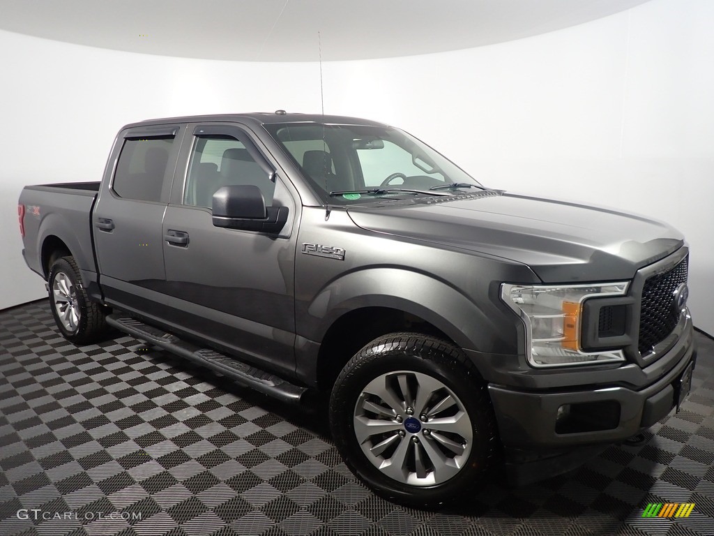 2018 F150 XL SuperCrew 4x4 - Lead Foot / Earth Gray photo #3