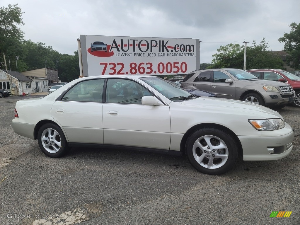 2000 ES 300 Sedan - Diamond White Pearl / Ivory photo #2