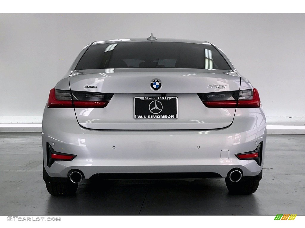 2019 3 Series 330i xDrive Sedan - Glacier Silver Metallic / Black photo #3