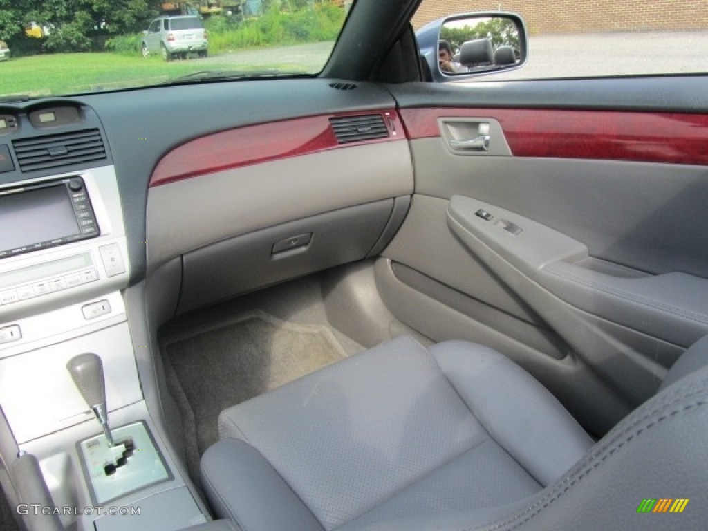 2005 Solara SLE V6 Convertible - Cosmic Blue Metallic / Dark Stone photo #17