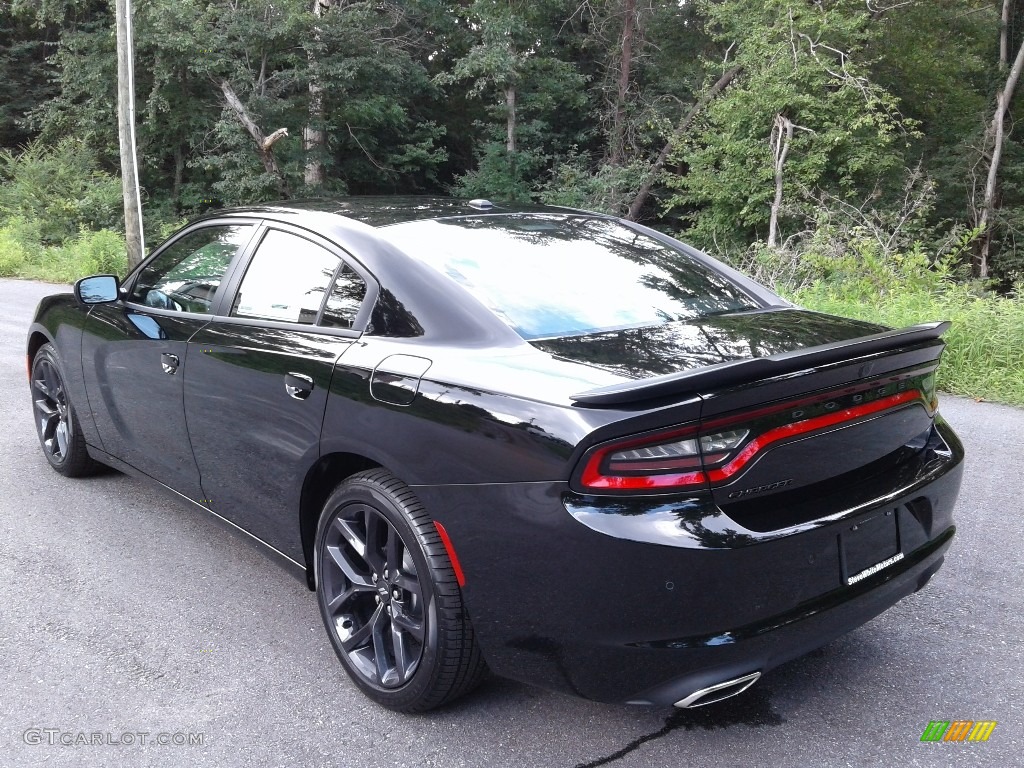2020 Charger SXT - Pitch Black / Black photo #8