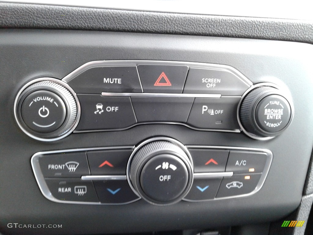 2020 Charger SXT - Pitch Black / Black photo #24