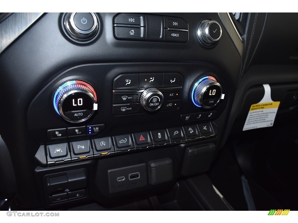 2020 GMC Sierra 1500 Denali Crew Cab 4WD Controls Photo #139220919