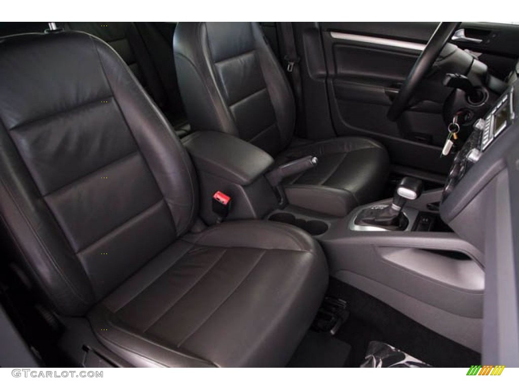 2009 Volkswagen Jetta SEL SportWagen Interior Color Photos