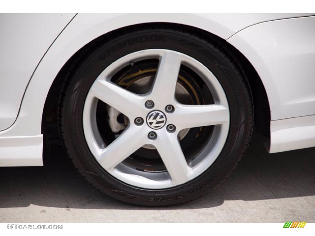 2009 Volkswagen Jetta SEL SportWagen Wheel Photos