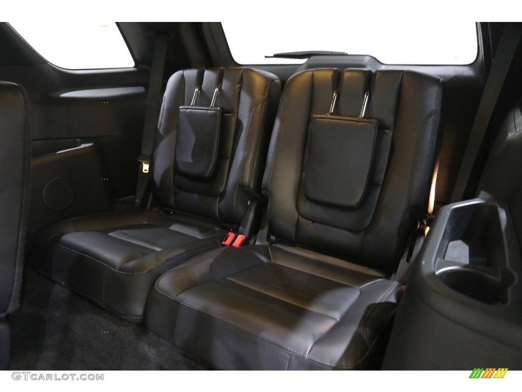 2017 Explorer XLT 4WD - Shadow Black / Ebony Black photo #20