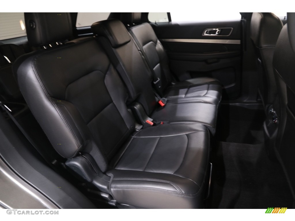 2018 Explorer XLT 4WD - Magnetic Metallic / Ebony Black photo #20