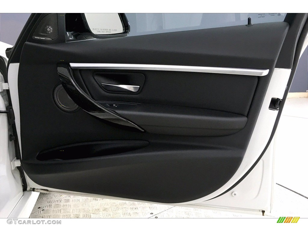 2017 3 Series 340i Sedan - Alpine White / Black photo #24