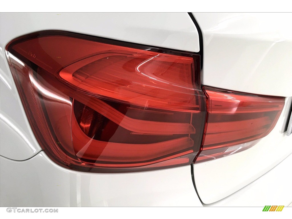 2017 3 Series 340i Sedan - Alpine White / Black photo #27