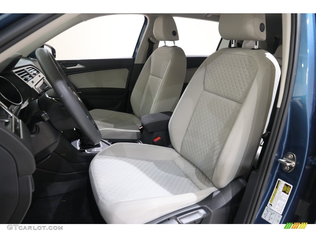 2018 Volkswagen Tiguan S Front Seat Photo #139230617