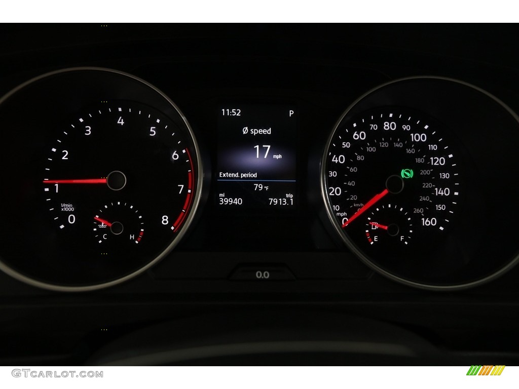 2018 Volkswagen Tiguan S Gauges Photo #139230668