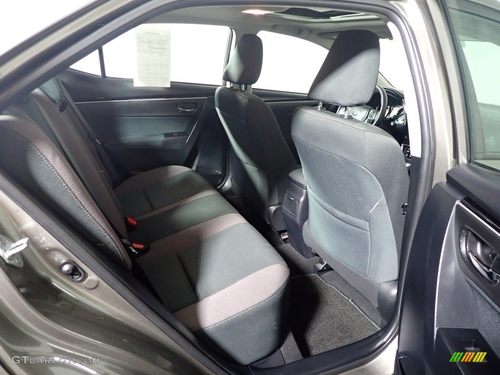 2017 Corolla LE - Falcon Gray Metallic / Black photo #32
