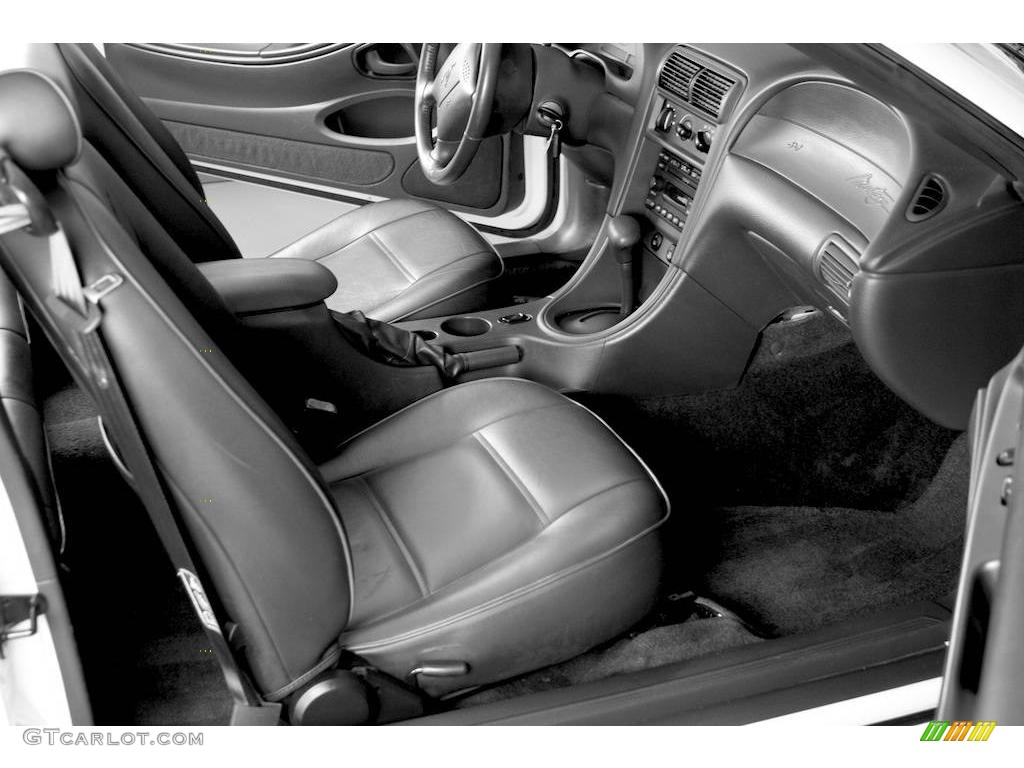 2003 Mustang V6 Convertible - Oxford White / Dark Charcoal photo #7