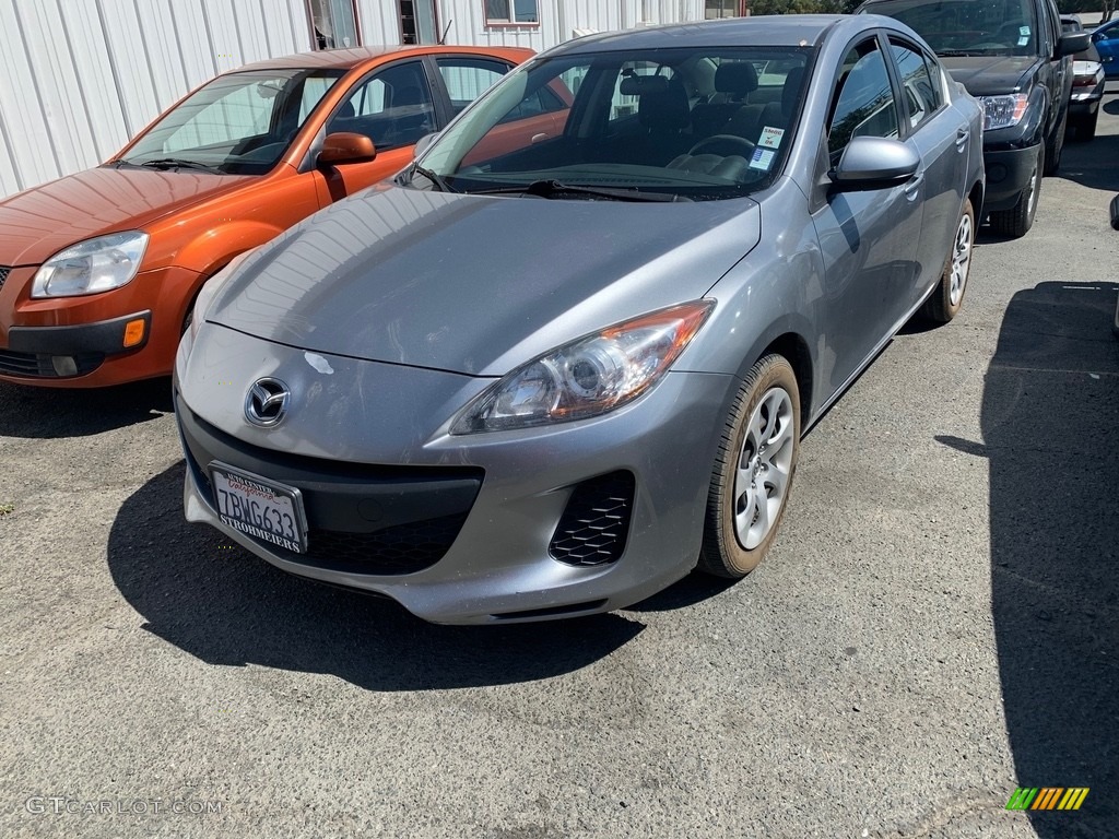 2013 MAZDA3 i SV 4 Door - Dolphin Gray Mica / Black photo #3