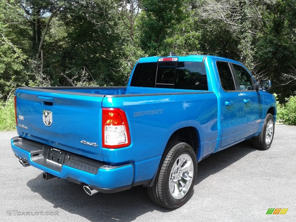 2020 1500 Big Horn Quad Cab 4x4 - Hydro Blue Pearl / Black photo #6