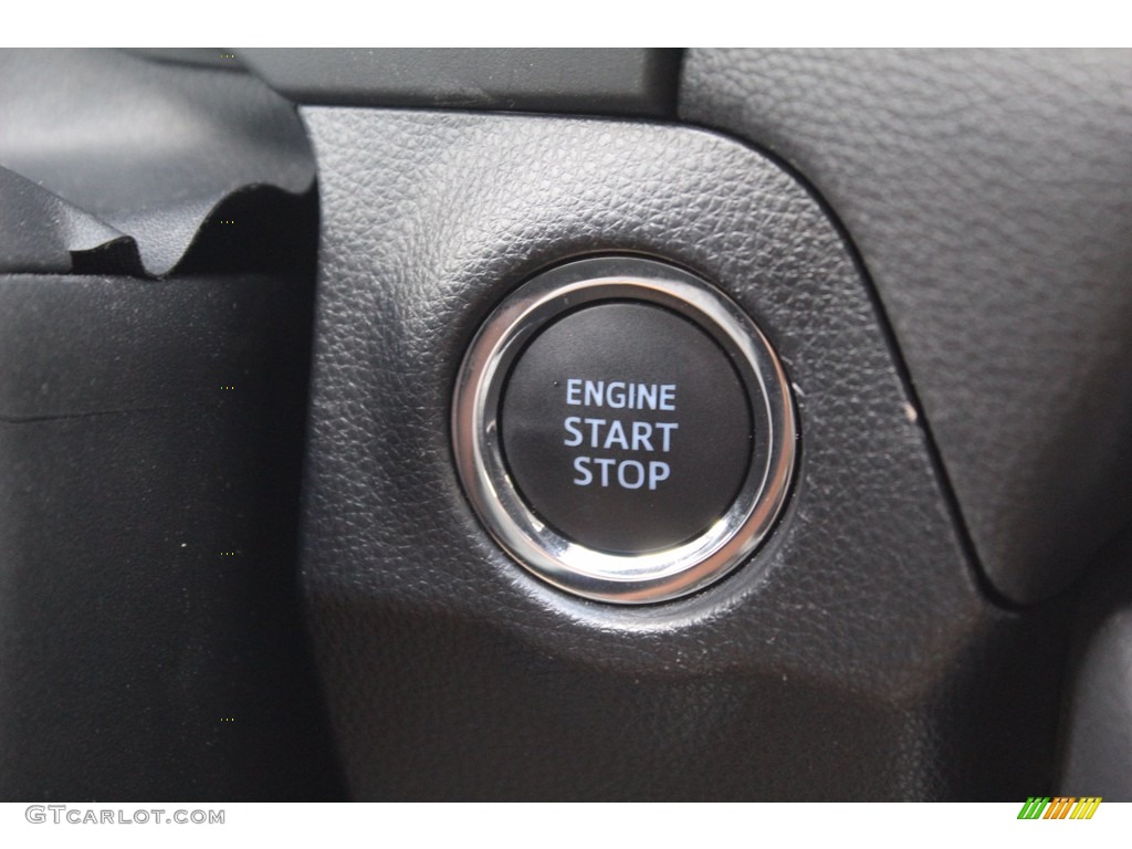 2019 RAV4 Limited - Blizzard White Pearl / Black photo #17