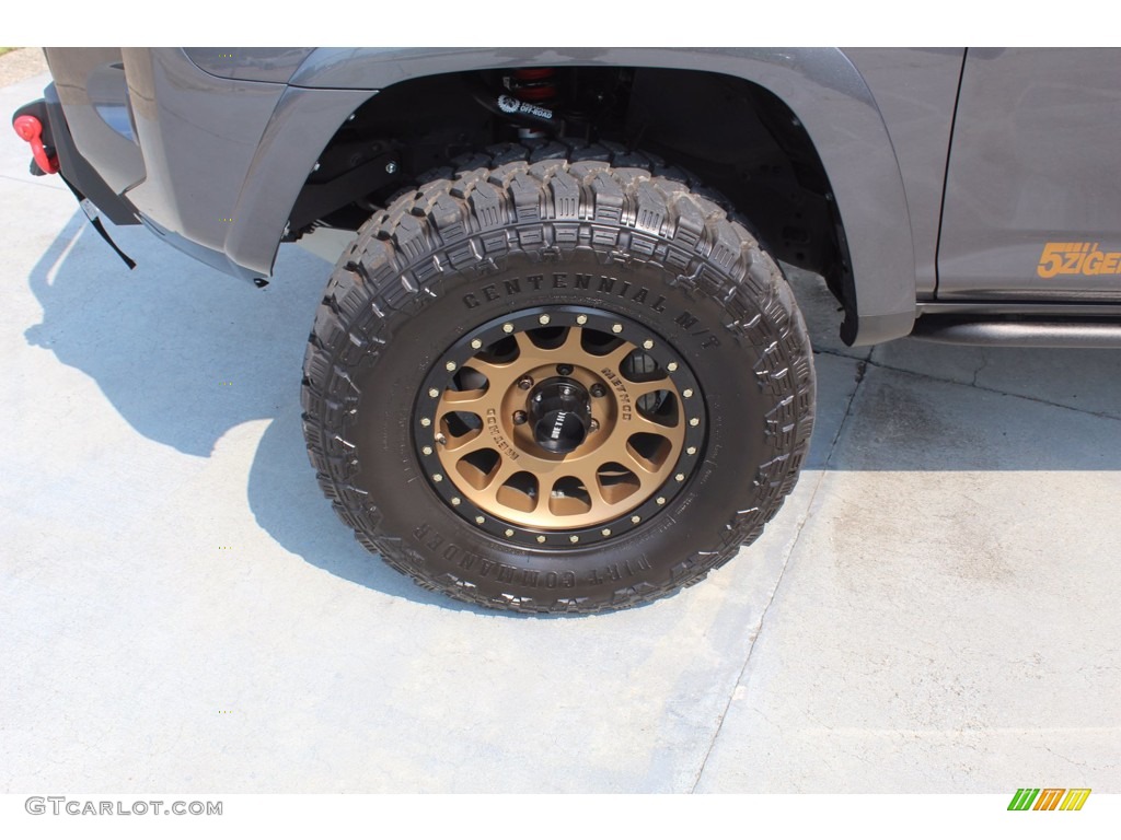 2018 4Runner TRD Off-Road 4x4 - Magnetic Gray Metallic / Black photo #5