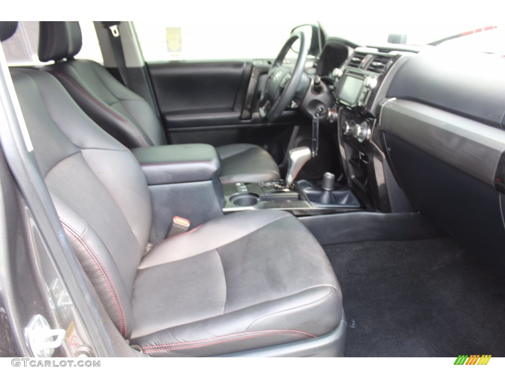 2018 4Runner TRD Off-Road 4x4 - Magnetic Gray Metallic / Black photo #29