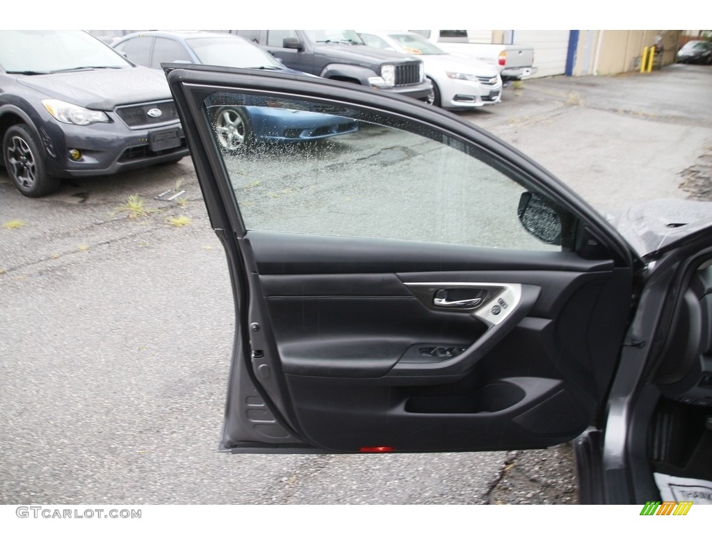 2015 Nissan Altima 3.5 SL Charcoal Door Panel Photo #139244500