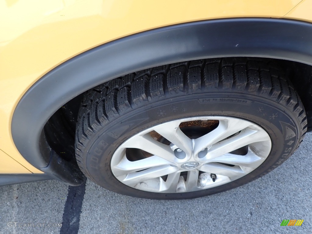 2016 Juke SL AWD - Solar Yellow / Black/Silver photo #5