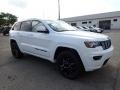 Bright White - Grand Cherokee Altitude 4x4 Photo No. 3