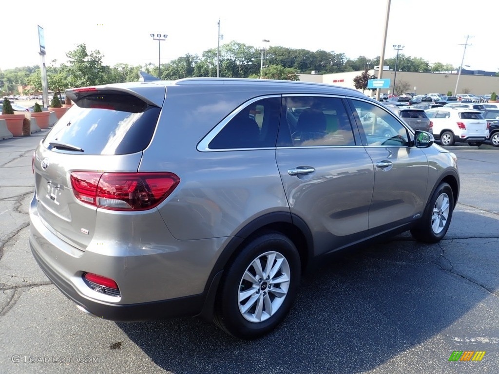 2019 Sorento LX AWD - Titanium Silver / Satin Black photo #9