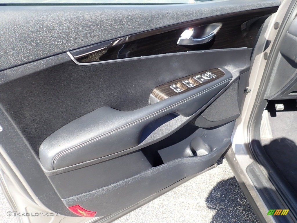 2019 Sorento LX AWD - Titanium Silver / Satin Black photo #24