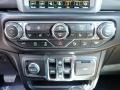 2020 Jeep Wrangler Unlimited Sahara 4x4 Controls