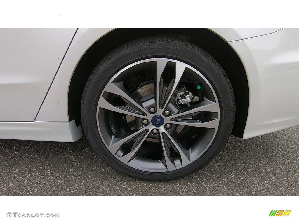 2020 Fusion Titanium - White Platinum / Ebony photo #21