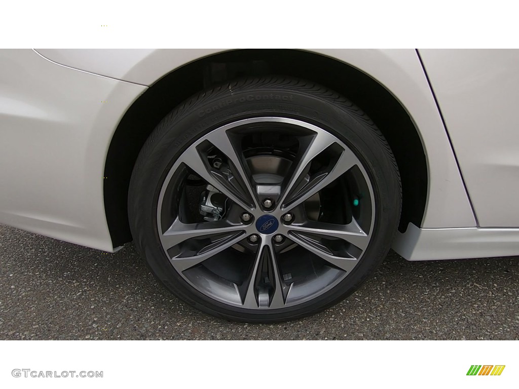 2020 Fusion Titanium - White Platinum / Ebony photo #23
