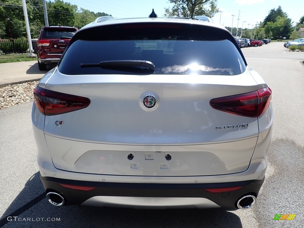 2020 Stelvio Sport AWD - Silverstone Gray Metallic / Black photo #6