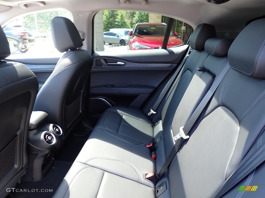 2020 Stelvio Sport AWD - Silverstone Gray Metallic / Black photo #14