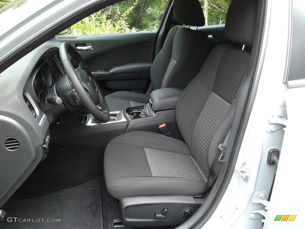 2020 Dodge Charger SXT Front Seat Photo #139253036
