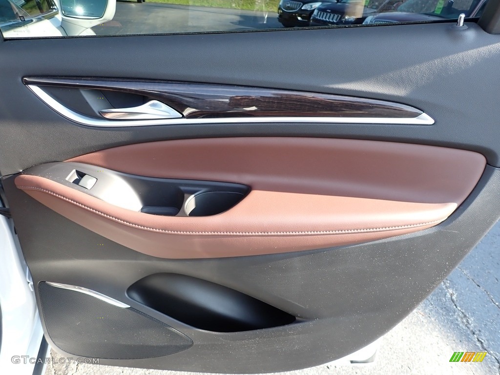 2020 Enclave Avenir AWD - White Frost Tricoat / Chestnut photo #7