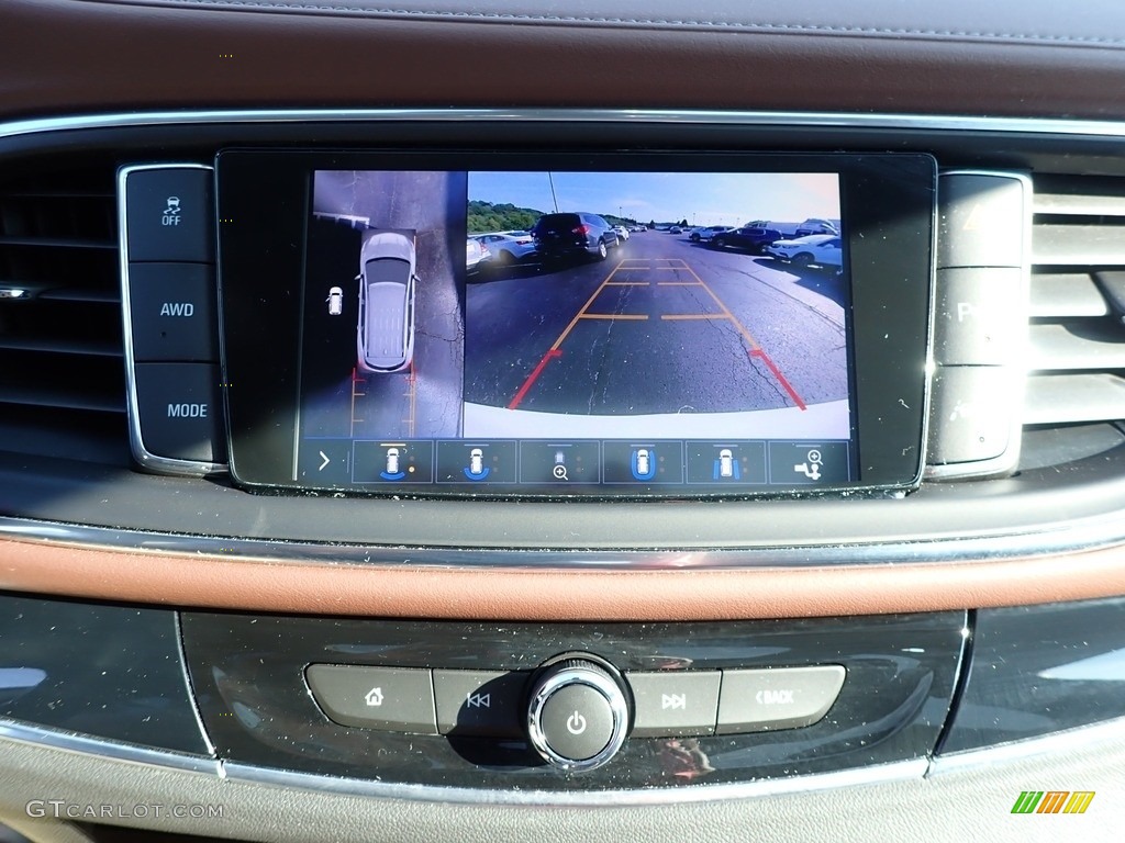 2020 Enclave Avenir AWD - White Frost Tricoat / Chestnut photo #28