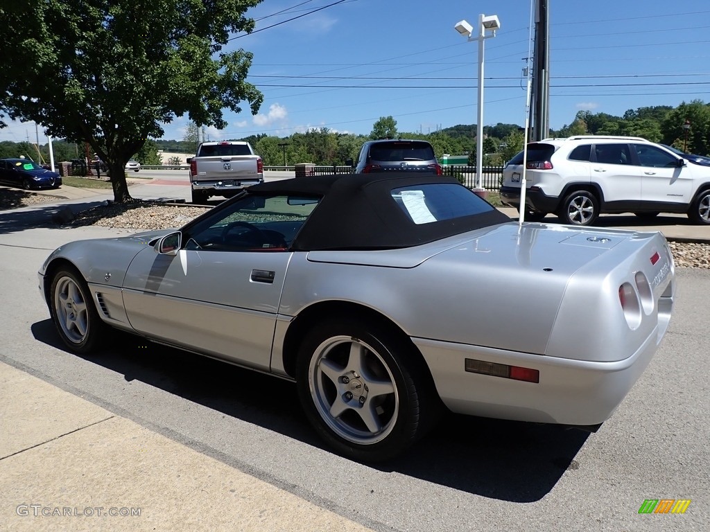 1996 Corvette Convertible - Sebring Silver Metallic / Red photo #4