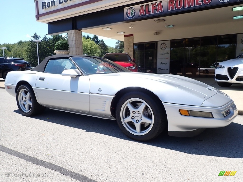 1996 Corvette Convertible - Sebring Silver Metallic / Red photo #9