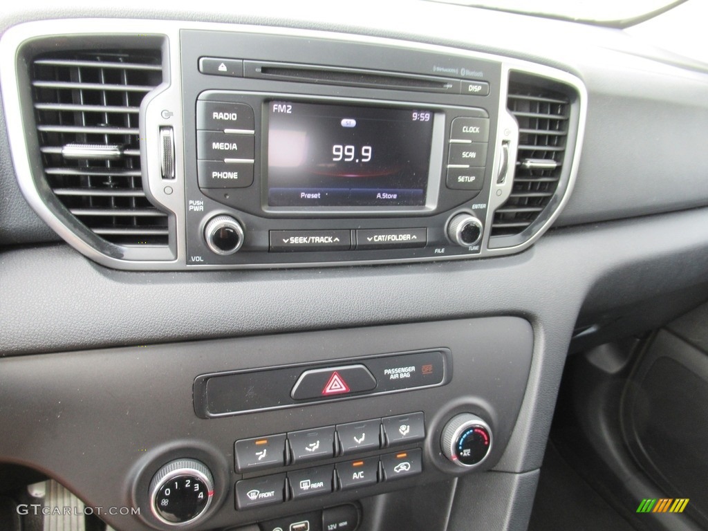 2018 Kia Sportage LX Controls Photos
