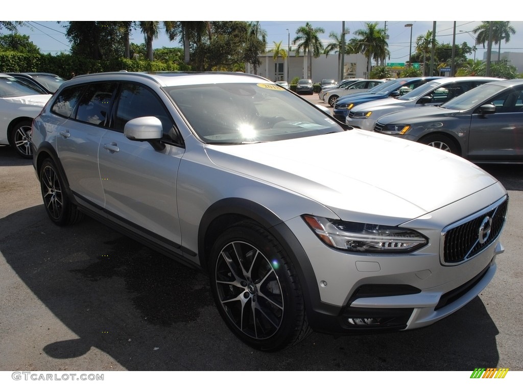 Bright Silver Metallic 2018 Volvo V90 T6 AWD Exterior Photo #139261916