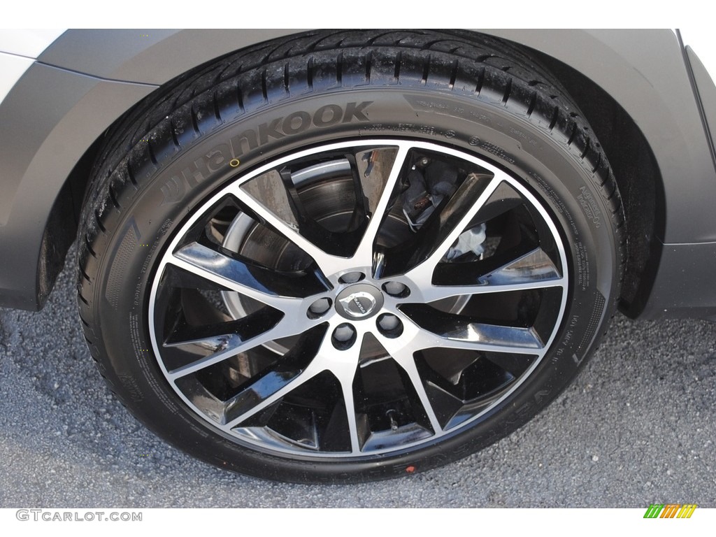 2018 Volvo V90 T6 AWD Wheel Photos