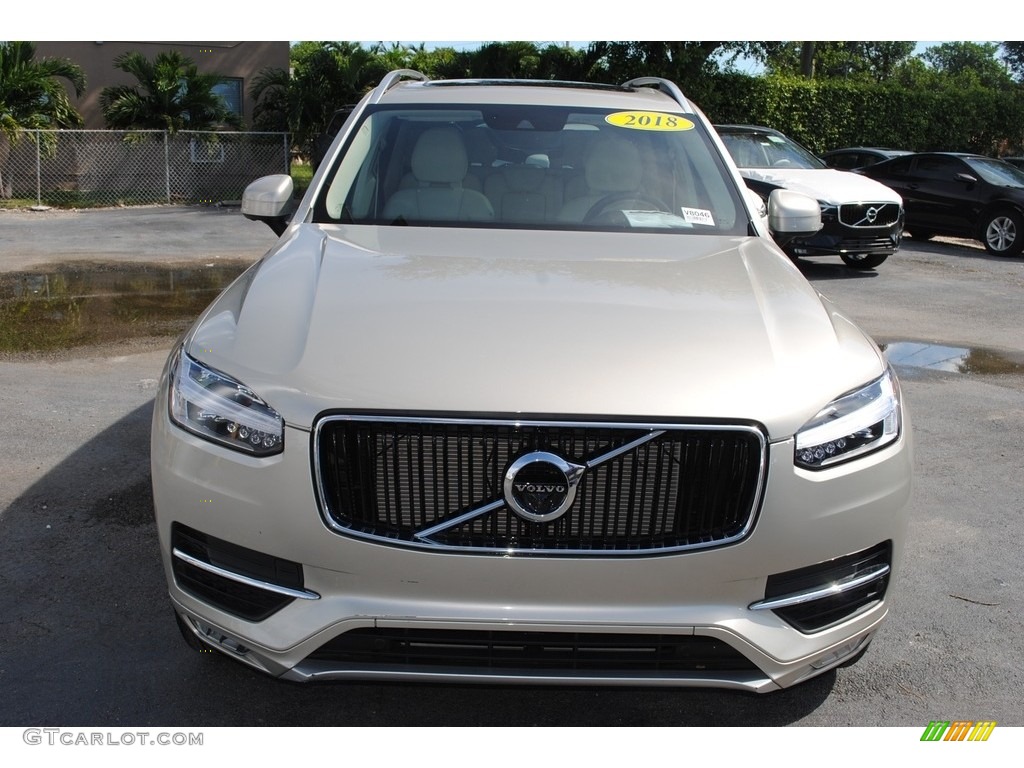 2018 XC90 T6 AWD Momentum - Luminous Sand Metallic / Charcoal photo #3