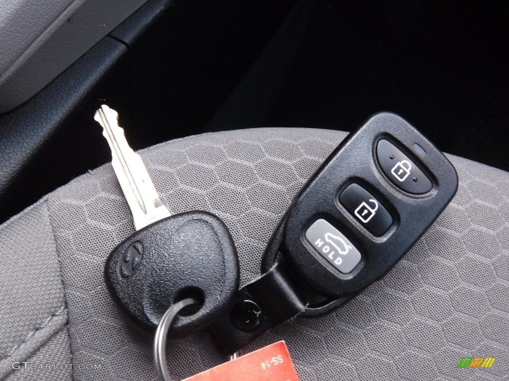 2019 Elantra SE - Machine Gray / Gray photo #25