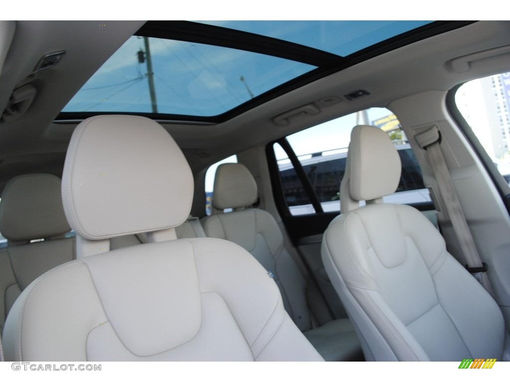 2018 XC90 T6 AWD Momentum - Luminous Sand Metallic / Charcoal photo #19