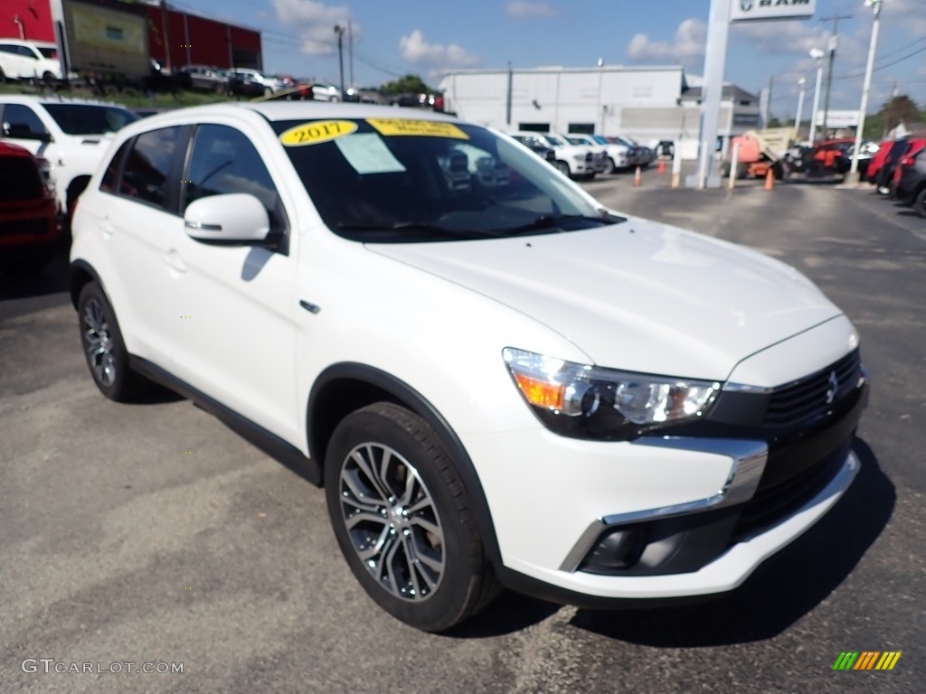 Diamond White 2017 Mitsubishi Outlander Sport ES AWC Exterior Photo #139264886