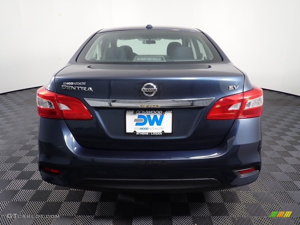 2016 Sentra SV - Graphite Blue / Charcoal photo #11