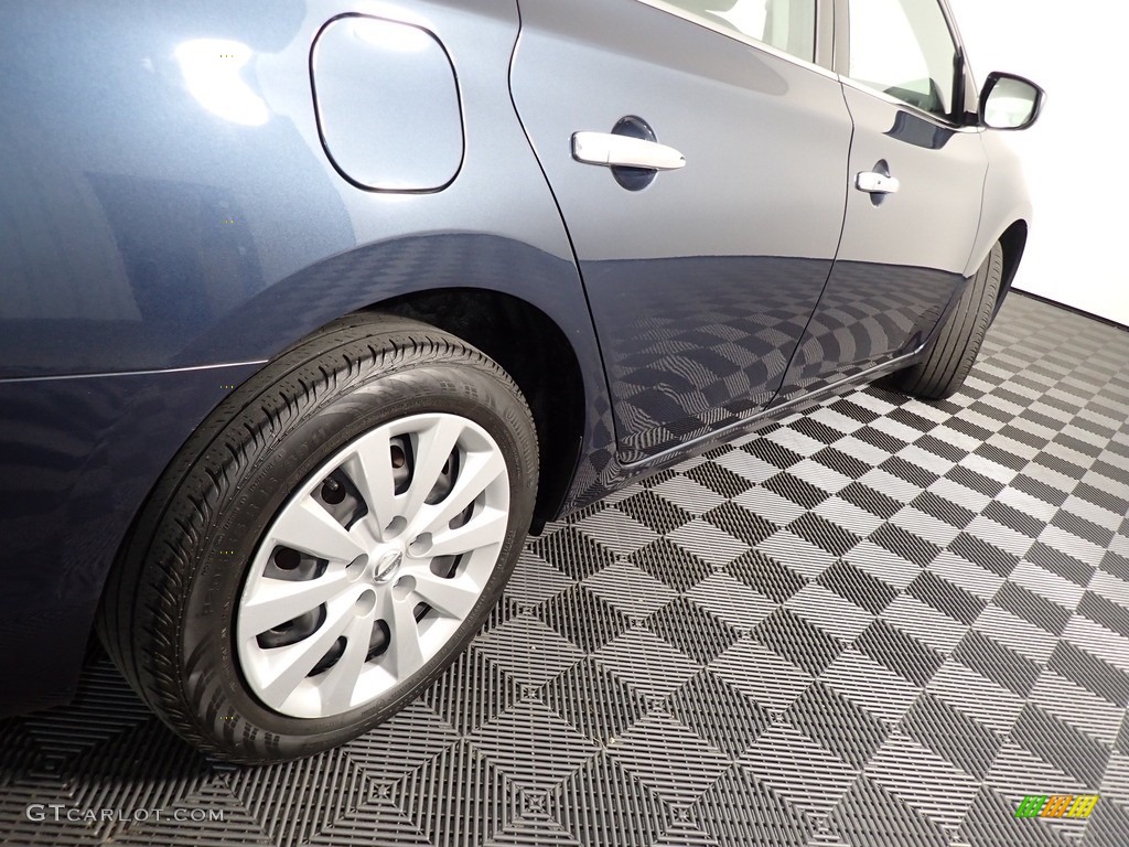 2016 Sentra SV - Graphite Blue / Charcoal photo #15