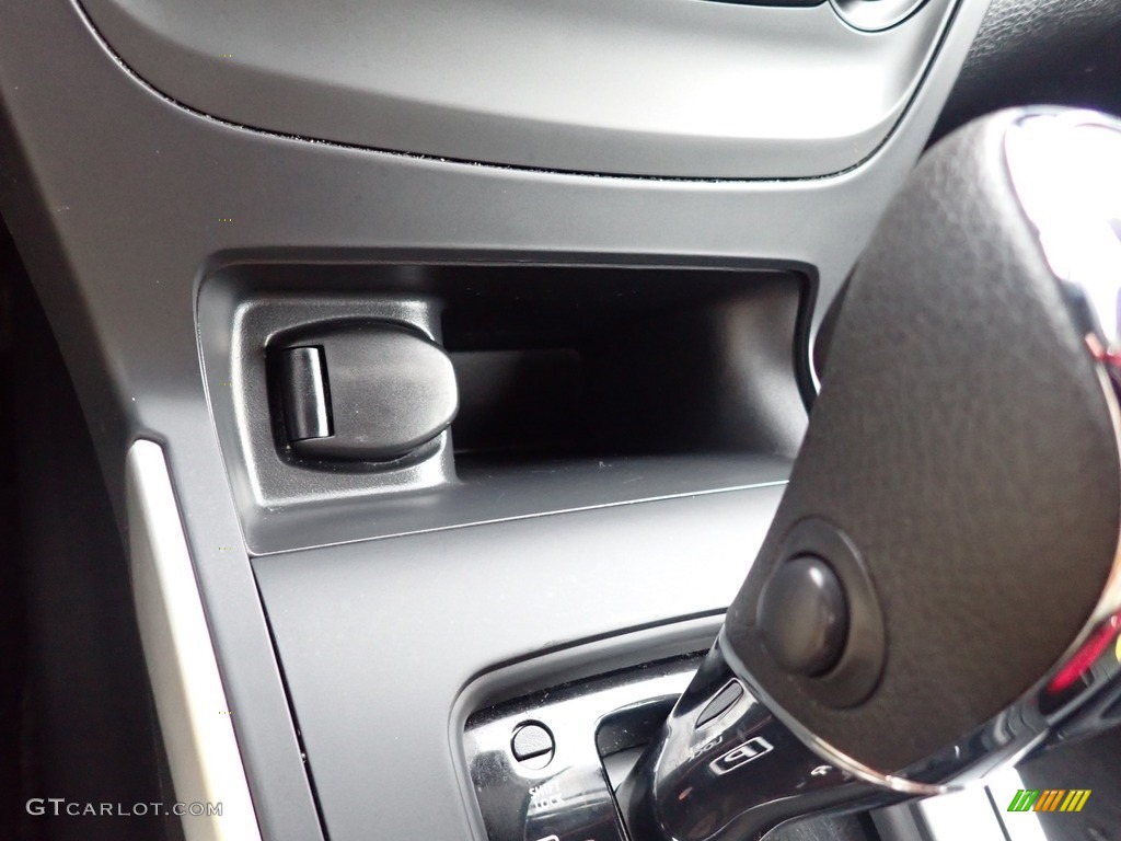 2016 Sentra SV - Graphite Blue / Charcoal photo #26